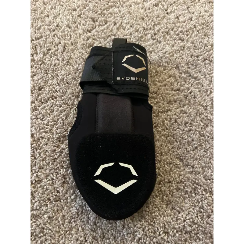 Black Junior EvoShield Sliding Mitt (Used)