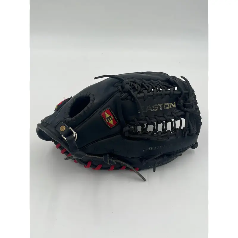 Easton trapeze model 12 Outfield Baseball Glove