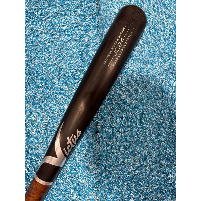 Victus Pro Reserve JC24 Maple Bat (-3) 29 oz 32" (Used)