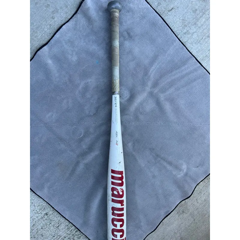 2016 Marucci CAT7 Alloy USSSA Certified Bat (-8) Alloy 24 oz 32" (Used)