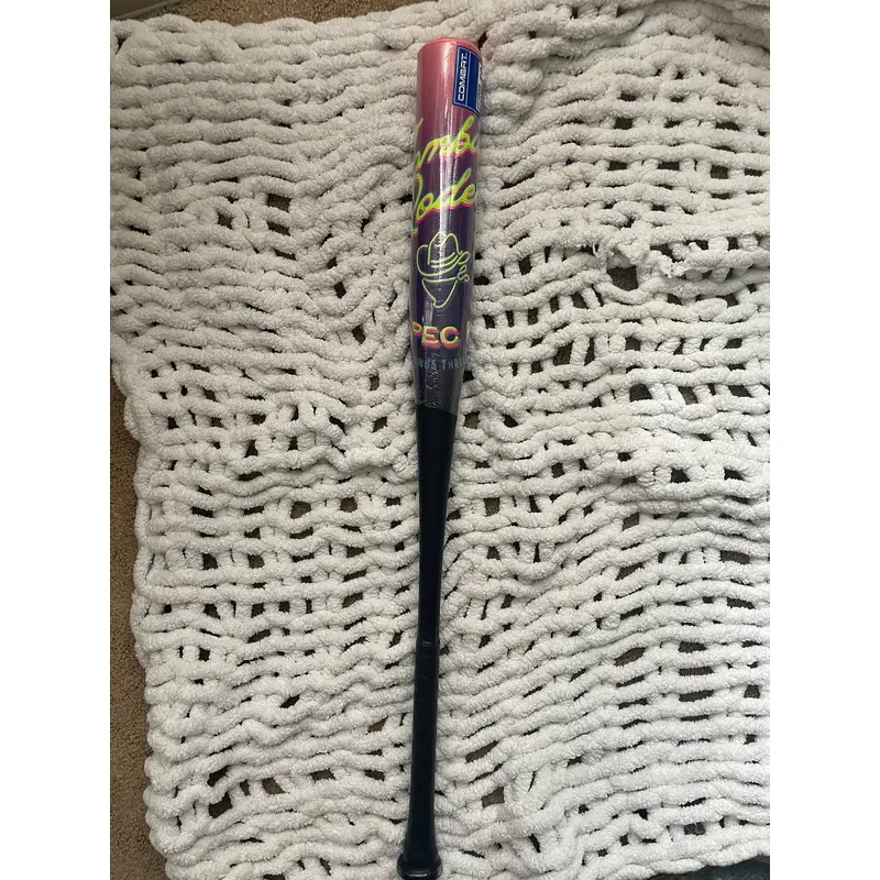 2025 Combat MFG Spec A1 Alloy BBCOR Certified Bat (-3) 30 oz 33" (New)