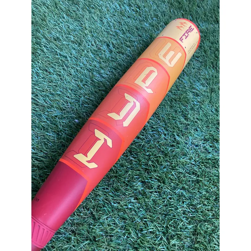 Easton Hype Fire (2 3/4") USSSA Bat (-8) 2025