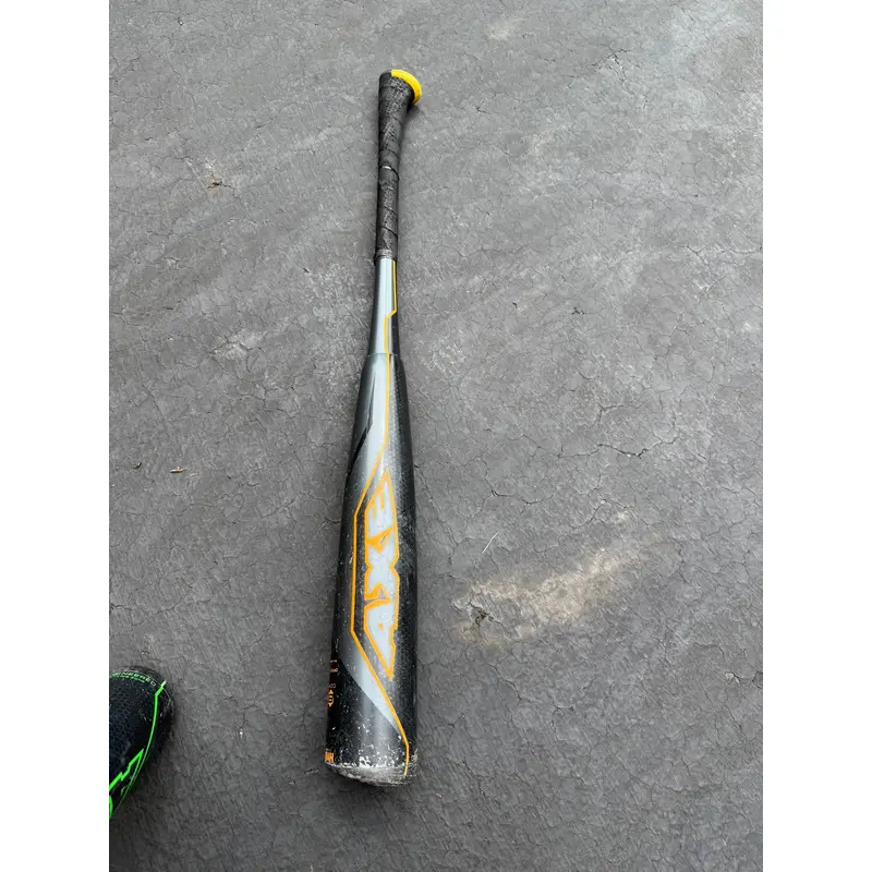 AXE Avenge Composite USSSA Certified Bat (-10) 20 oz 30" (Used)