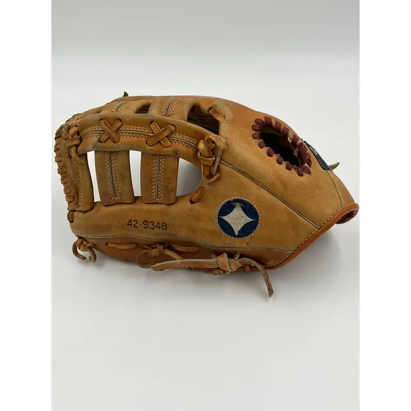 Spalding Rod Carew autograph model 12 lefty baseball glove