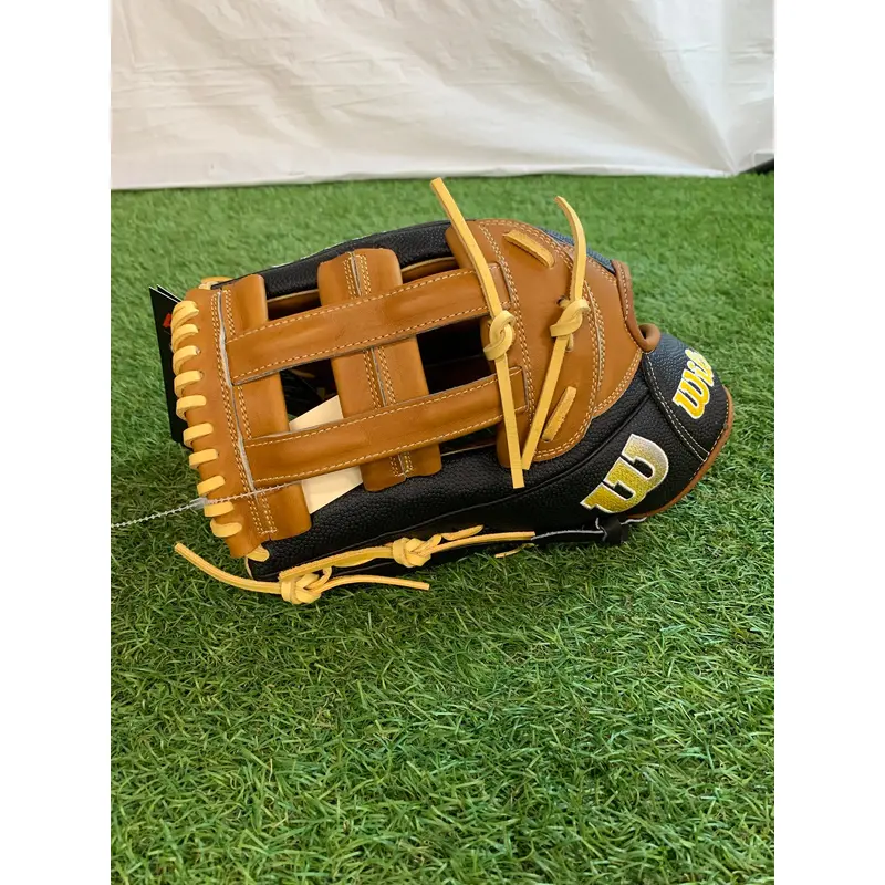 Wilson A2000 LH Outfield Baseball Glove 12.75" (New)