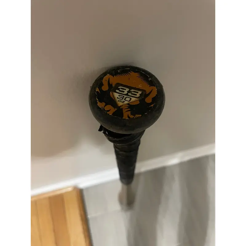 DeMarini Voodoo (-3) 30 oz 33" (Used)