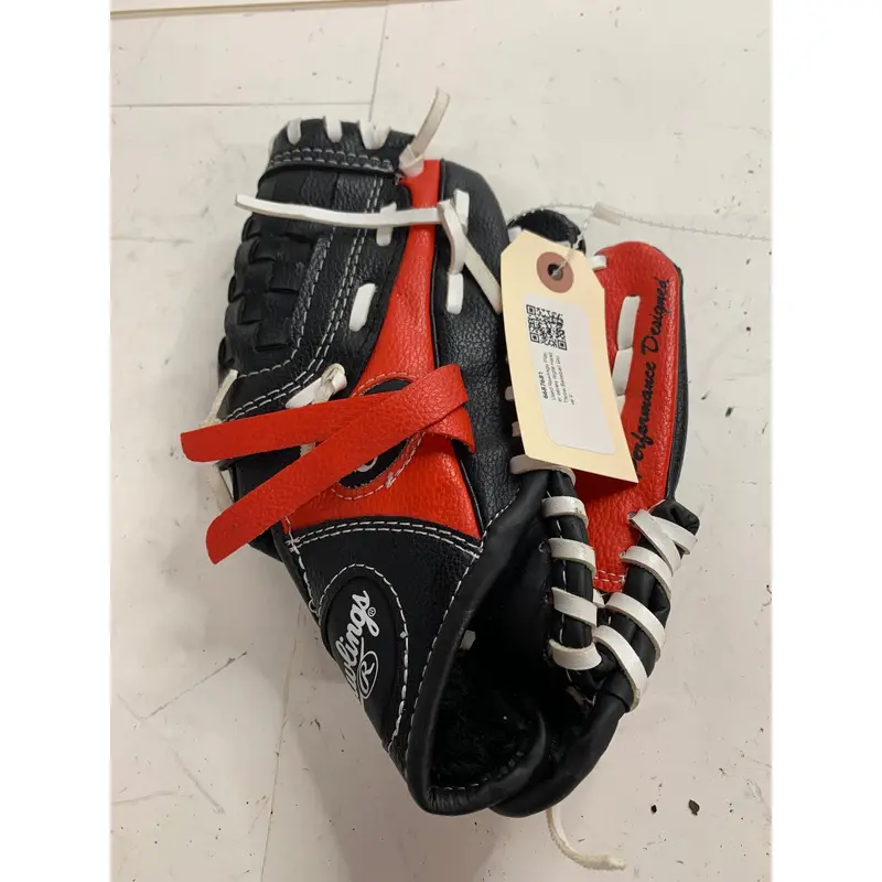 Used Rawlings Player series Right Hand Throw Baseball Glove 9"