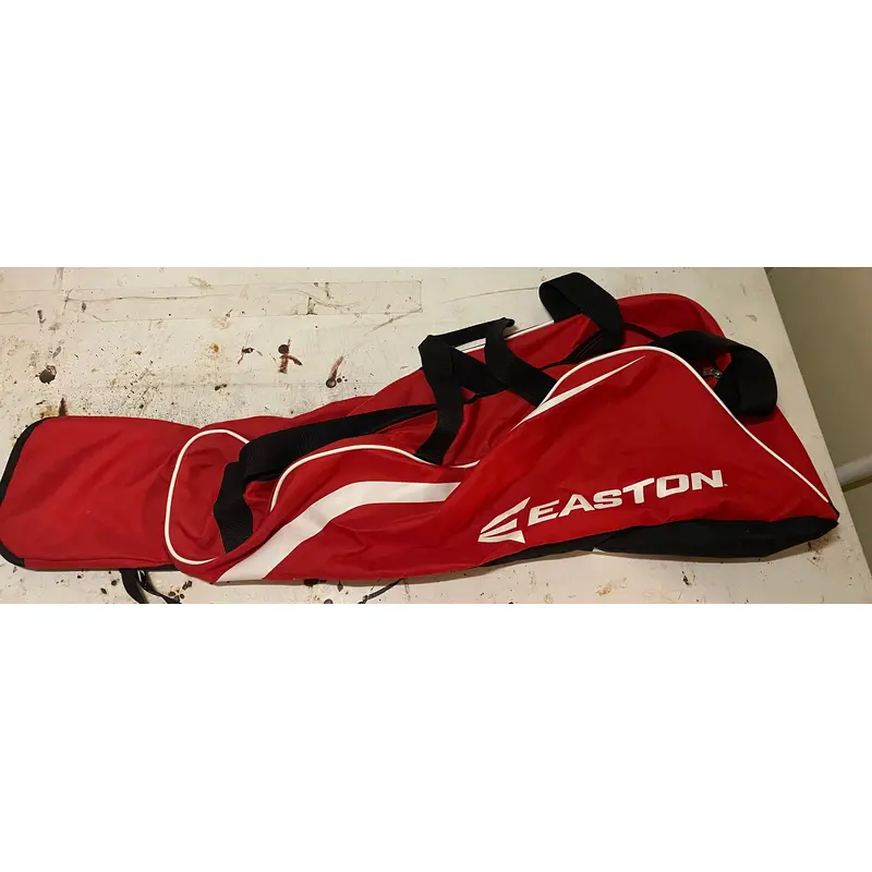 Red Easton baseball tote bag holds 2 bats.  Has a style fence hook, 35Lx7Wx8.5H