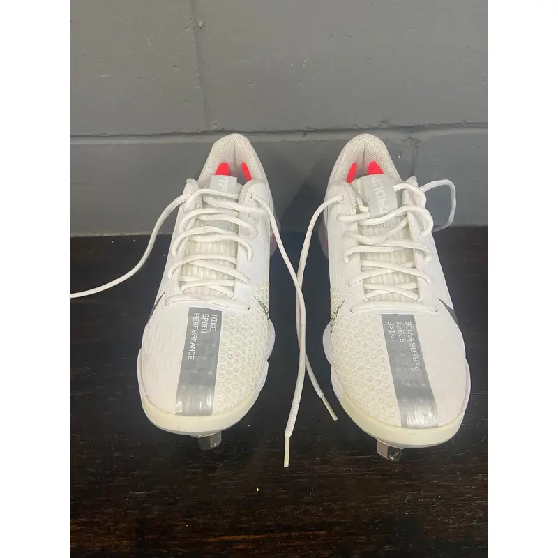 Nike Trout zoom 7 spikes Sz 8.5