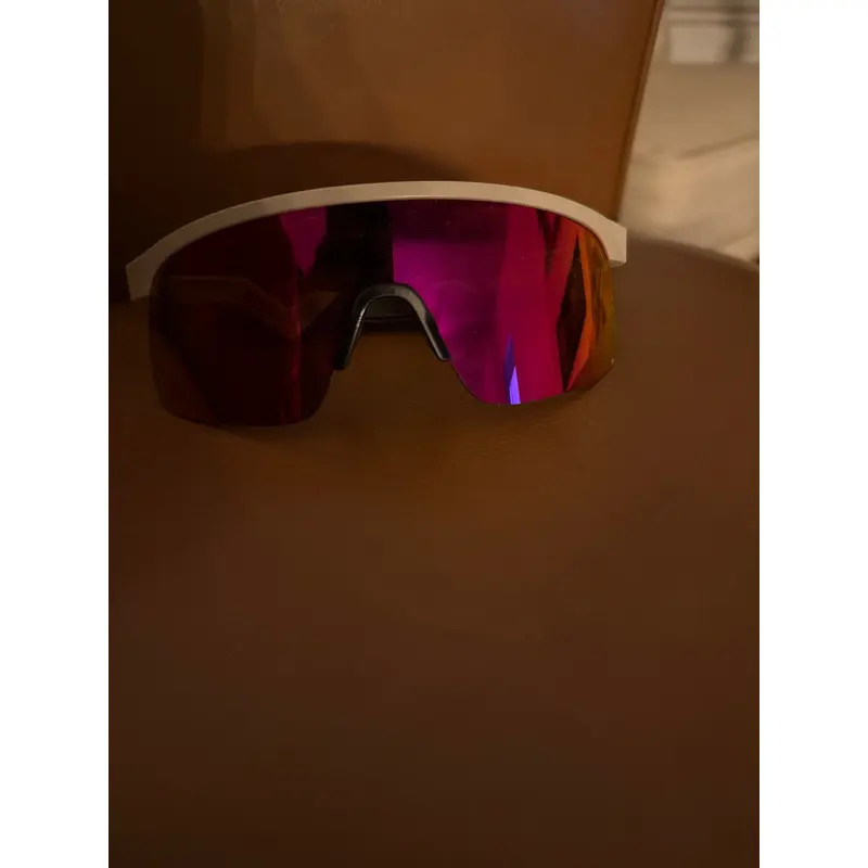 Red Unisex Youth Boys Oakley Sunglasses (Used)