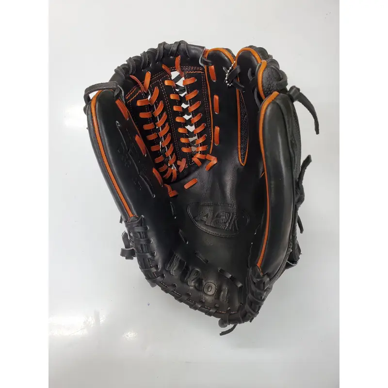 New Wilson A2K  D33 Right Hand Throw 11.75" FREE SHIPPING