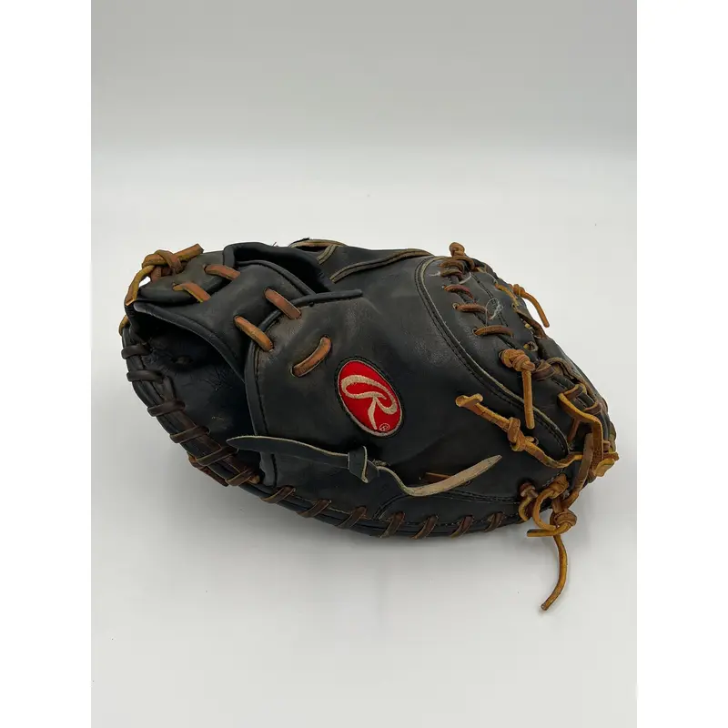 Rawlings heart of the hide 32.5 catchers mitt baseball glove