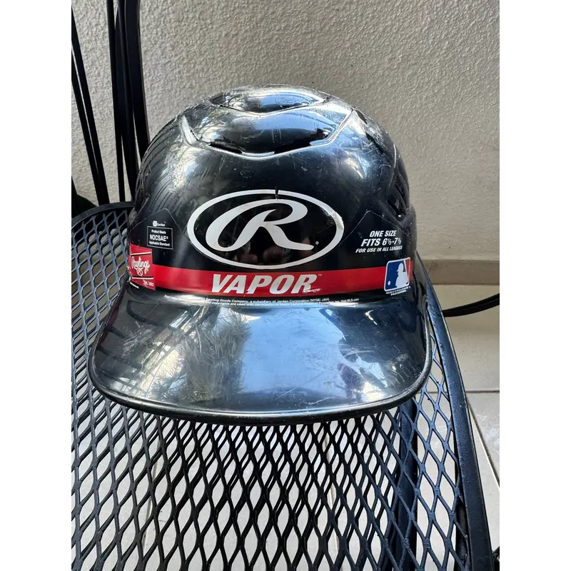 Used One Size Fits All Rawlings Vapor Batting Helmet