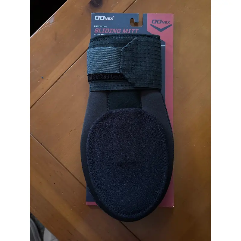 Baseball sliding mitt
