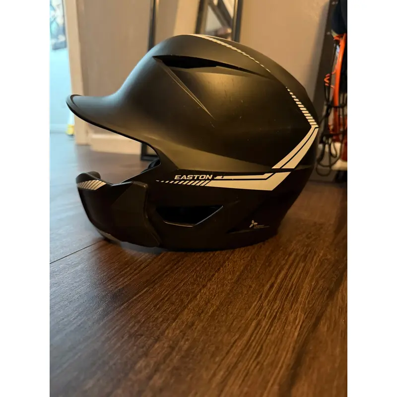 Medium/Large Easton Elite X Batting Helmet (Used)