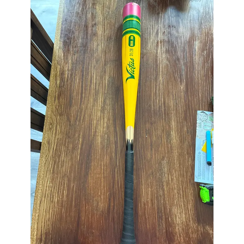 2023 Victus BBCOR Certified Bat (-3)  28 oz 31" (Used)