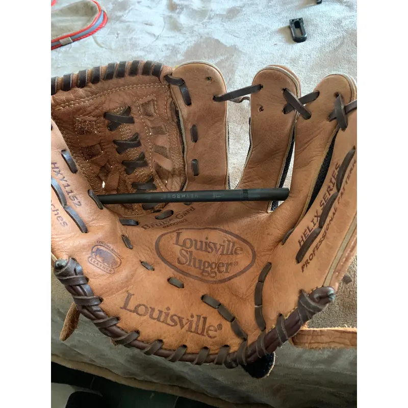Used Louisville Slugger Bruise Gard Padding Glove