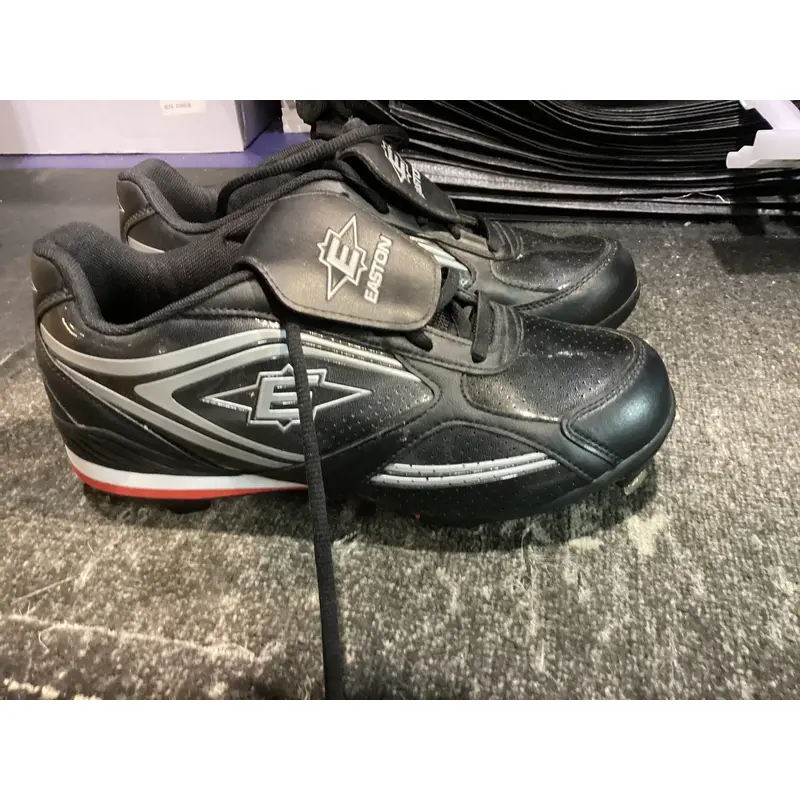 Easton Matrix Mid