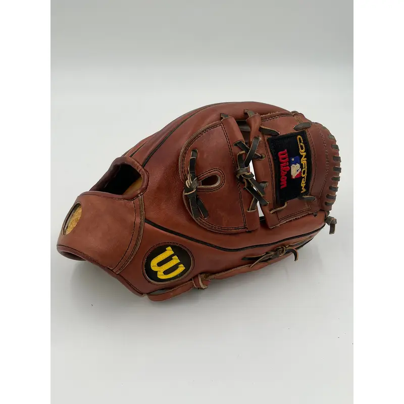 Wilson Confirm The A1920 11.5 pitchers infield baseball glove