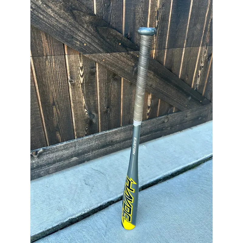 Easton (-10) 12 oz 26" (Used) Great Starter Bat