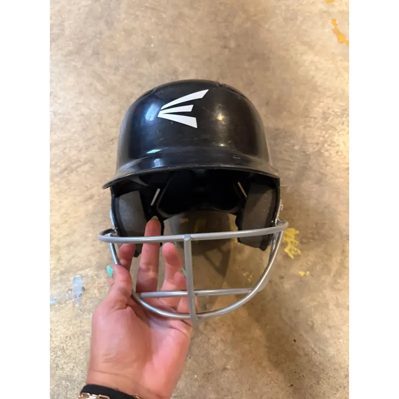 Medium/Large Easton Batting Helmet (Used)