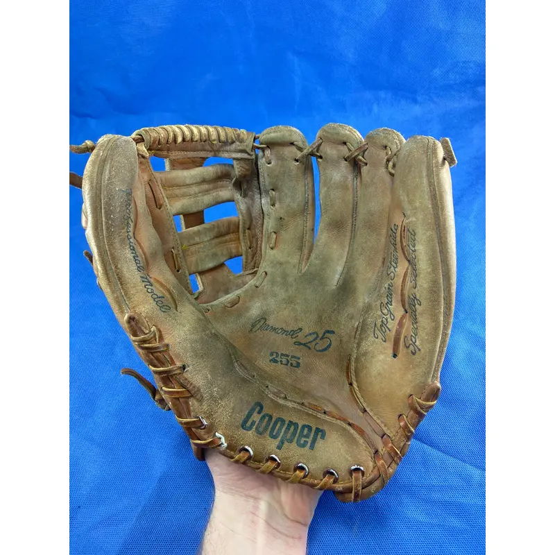 Cooper Professional Model Diamond 25 255 11" Baseball Glove