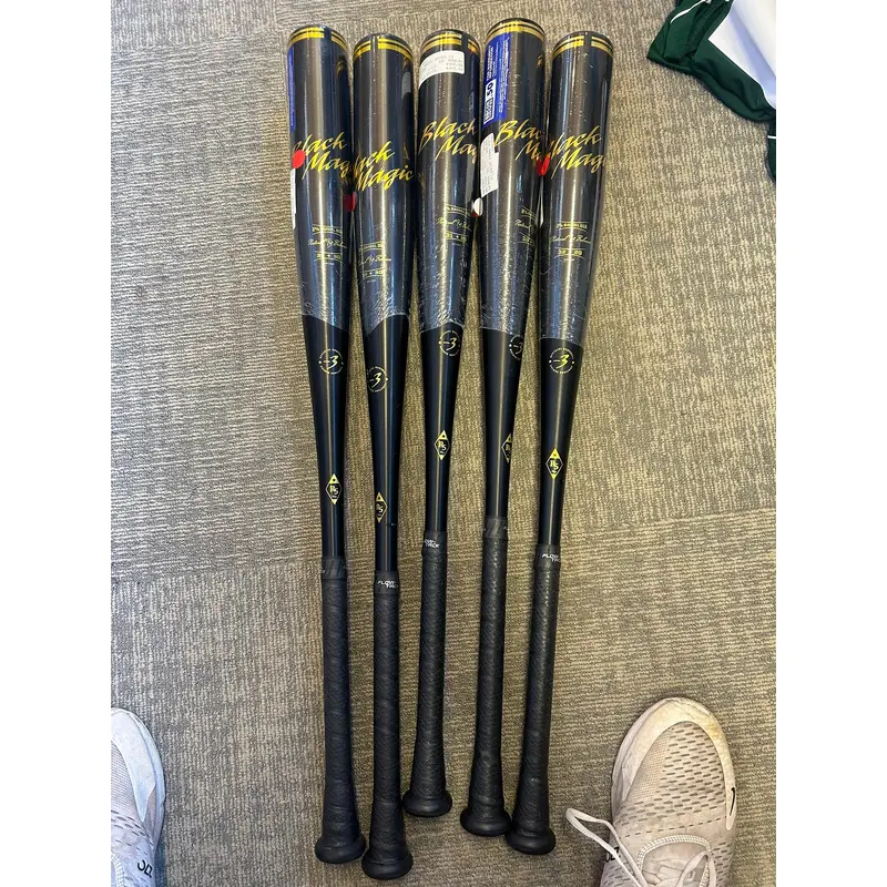 Easton Black Magic BBCOR Certified Bat (-3) 30 oz 31" (New)