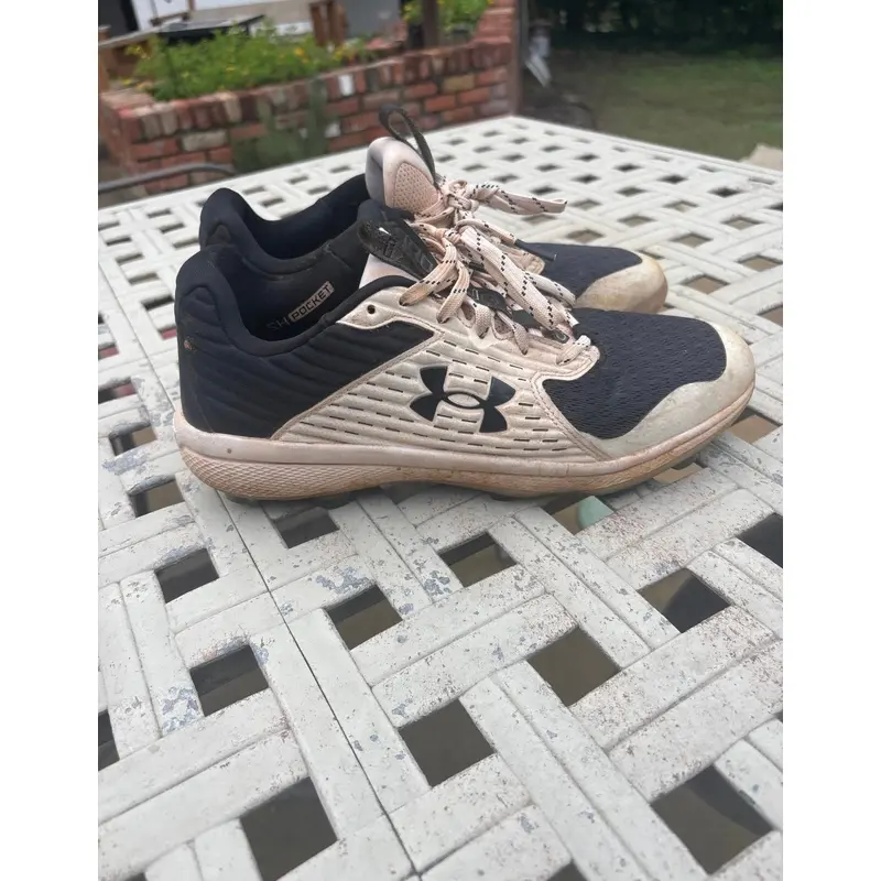 Blue Mens Size M 8.0 (W 9.0) Adult Under Armour Low Top Yard Molded Cleats (Used)
