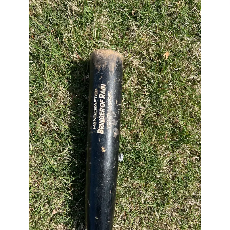 Marucci Bringer of Rain Bat (-8) Wood 22 oz 30" (Used)