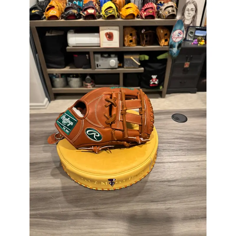 Custom Rawlings TT2 Bruciato V-Web                            Trade Only