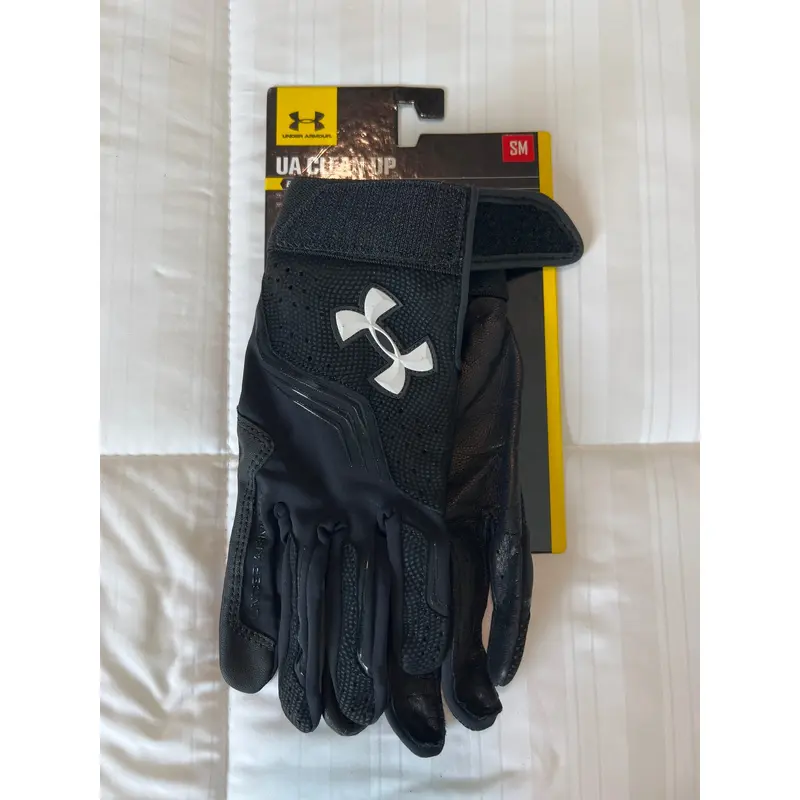 Small Under Armour clean up Batting Gloves (New)