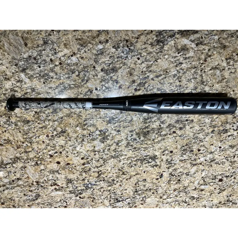 Great Bat!  RARE SIZE MAKO BEAST!  Easton Mako Beast 28/17 (-11) 2 1/4 Barrel