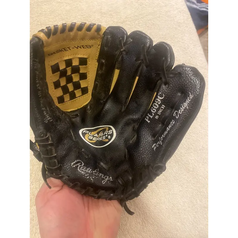Rawlings Used Right Hand Throw 10" Player series Baseball Glove