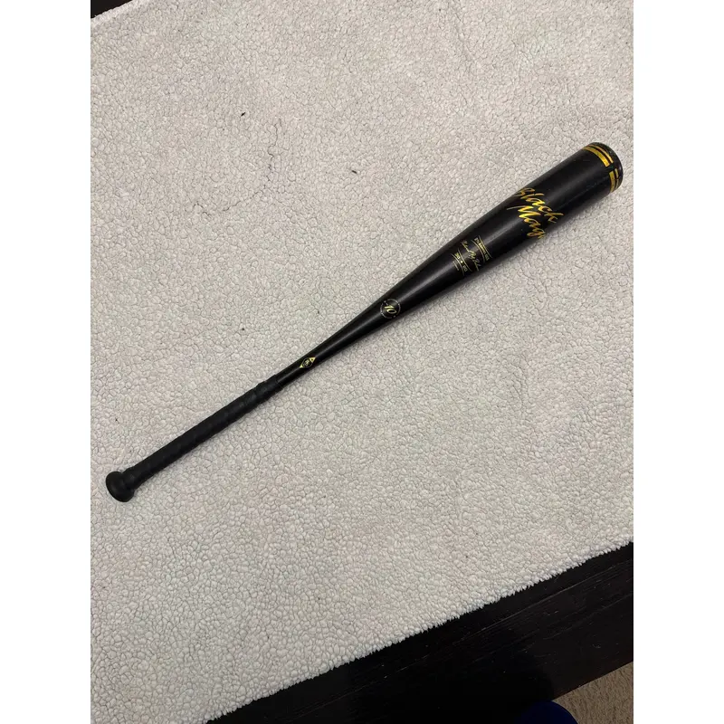 2023 Easton Black Magic Alloy USSSA Certified Bat (-10)  20 oz 30" (Used)