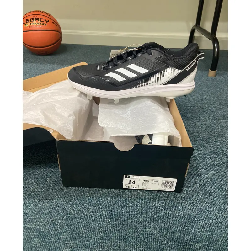 Adidas Icon 7 Black New Size 14 (Women's 15)  Low Top Metal Cleat