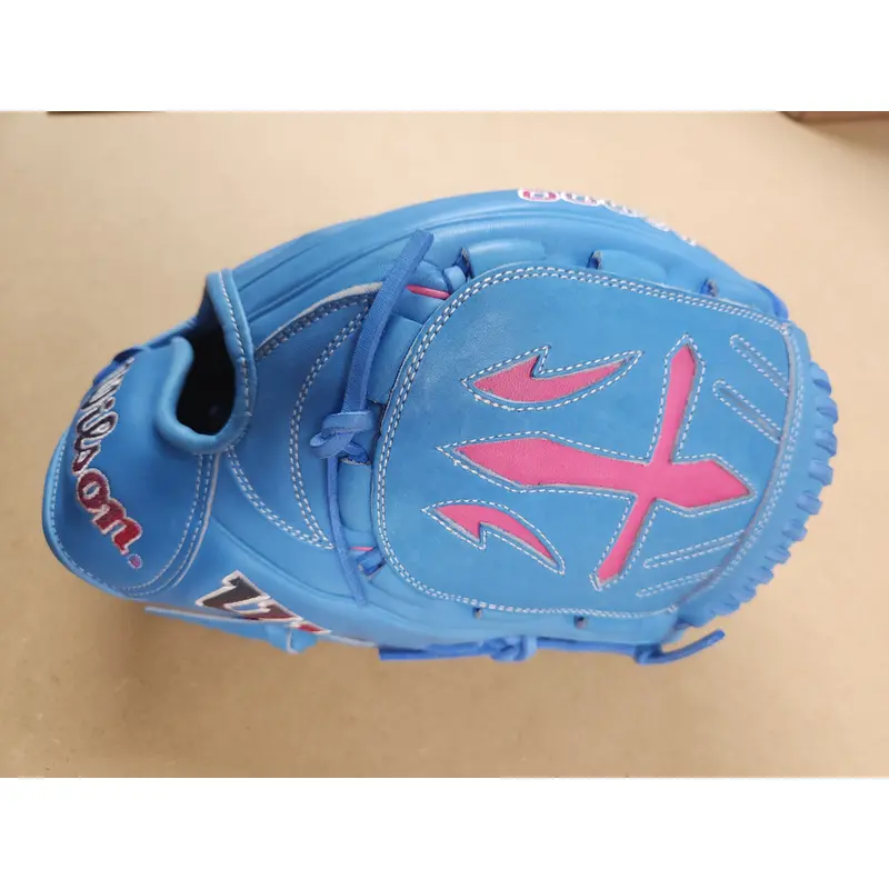 New Wilson May 2024 GOTM Right Hand Throw Pitcher's A2000 Baseball Glove 12"