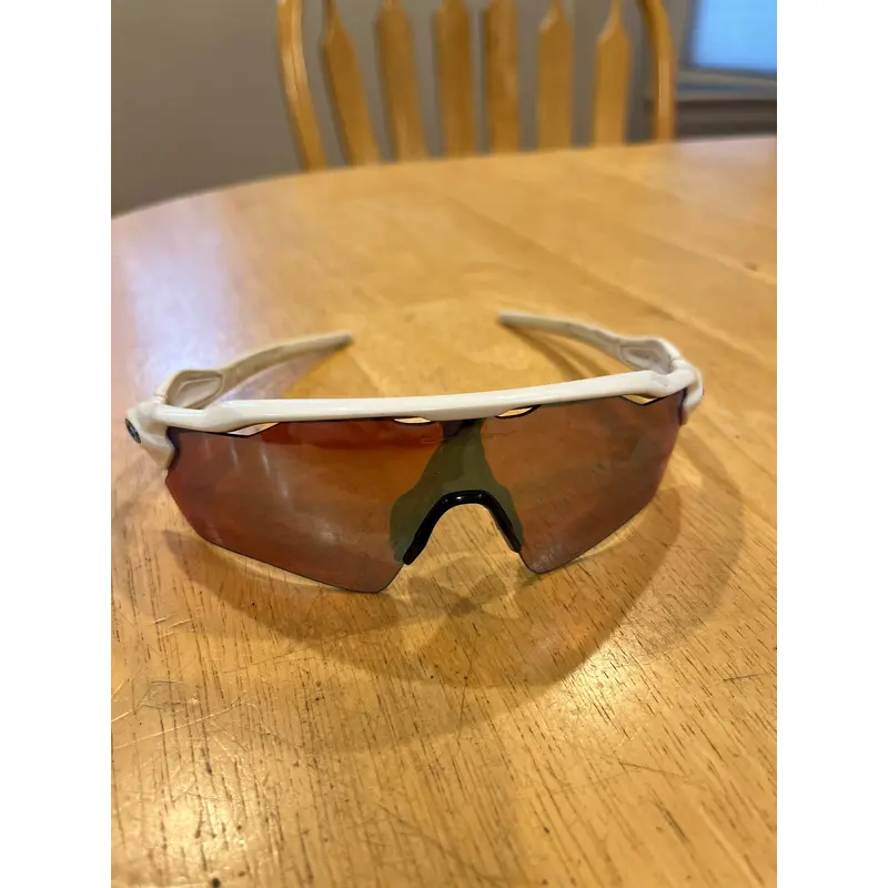 Unisex  Oakley Sunglasses (Used)