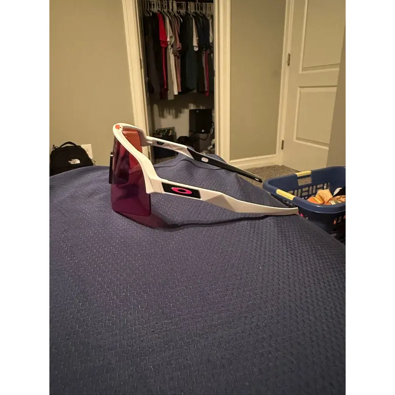 Oakley Sutro Lite