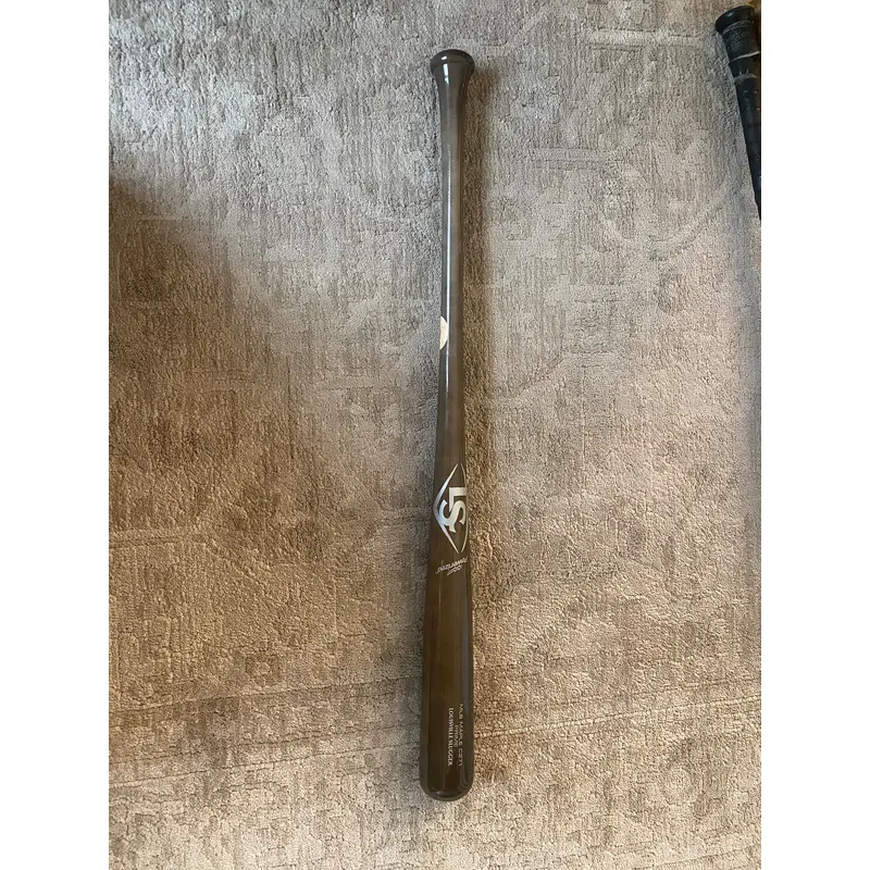 2024 Louisville Slugger C271 Bat (-3) Maple 30 oz 33" (New)