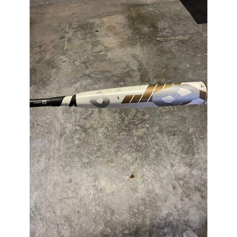 Used  DeMarini BBCOR Certified (-3)  32" CF8 Bat