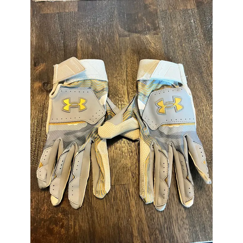 Youth Batting Gloves Under Armour
