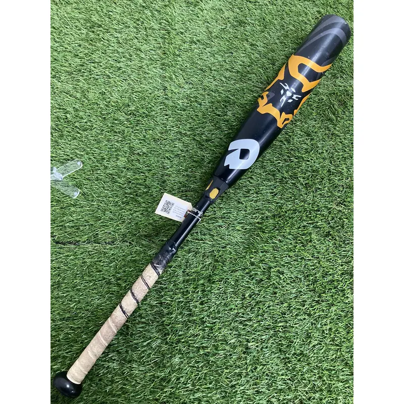 (Cracked)Used 2020 DeMarini CF Bat USSSA Certified (-10) Composite 20 oz 30"