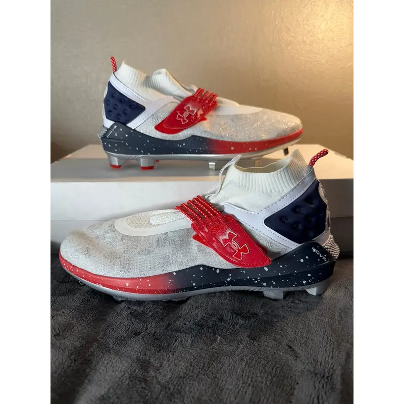 Under Armour Harper 8 Low USA ST Metal Cleats White Red Navy Mens Sz 11 NEW