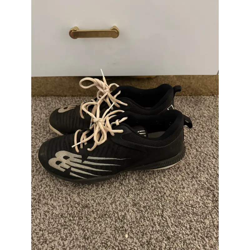 Men's Size M 10.0 (W 11.0) New Balance (Used)