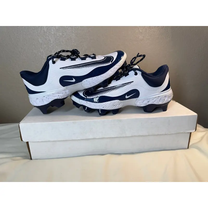 Nike Alpha Huarache Elite 4 Low MCS 11