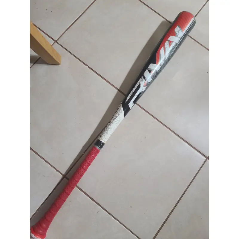 Used BBCOR Certified Easton Alloy Rival Bat (-3) 28 oz 31"