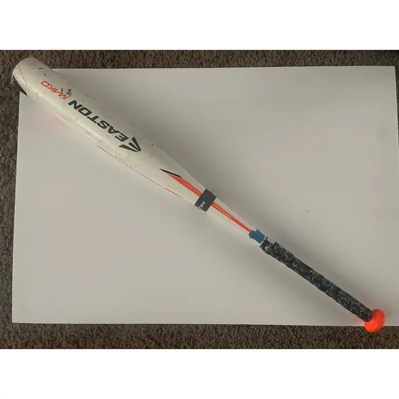 Used Easton (-10) 22 oz 32" Mako Bat