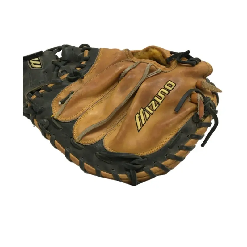 Mizuno Right Hand Throw Catcher's Classic Pro Baseball Glove 33" (Used)