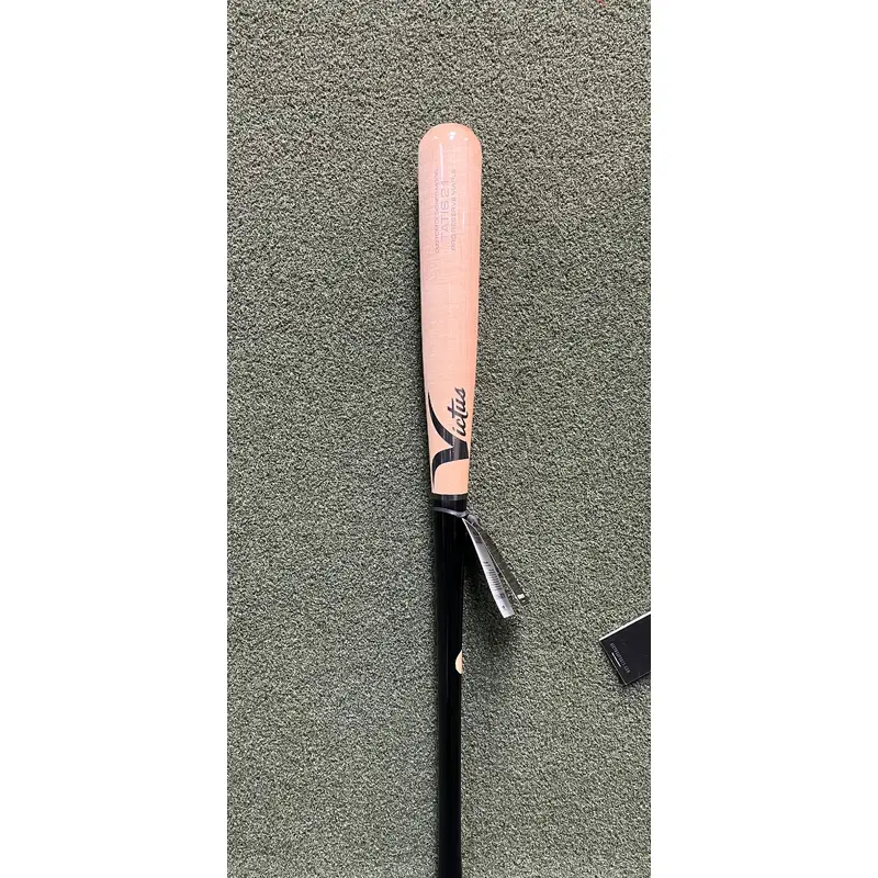 Victus Tatis21 Bat (-3) 29 oz 32" (New)
