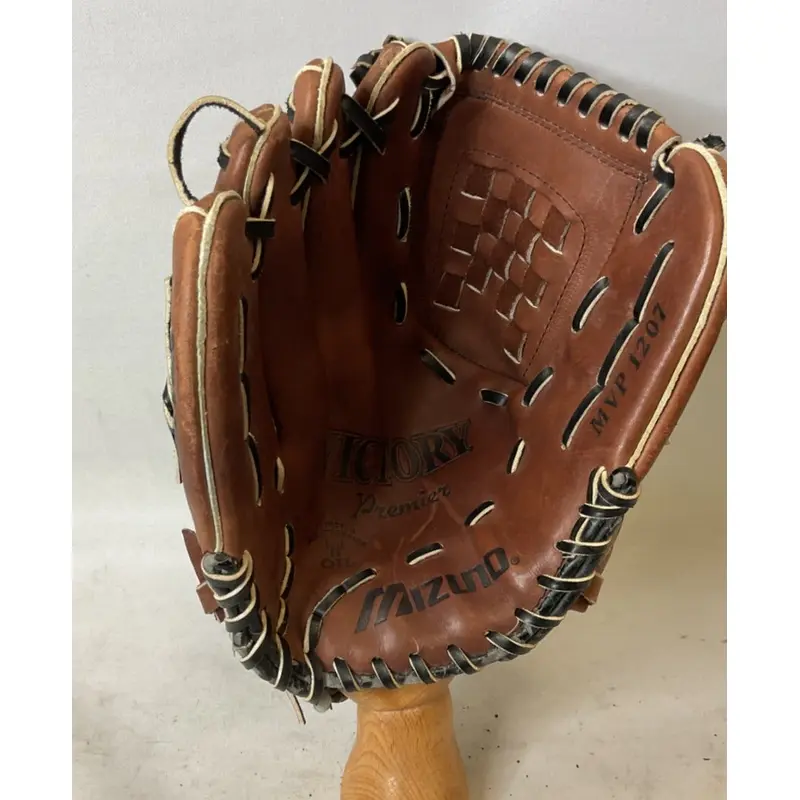 Mizuno Left Hand Throw Infield MVP Baseball Glove 12" (Used)